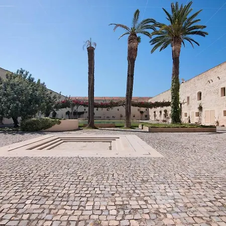 Architect Luxury Ancient Triplex Ba Tavira